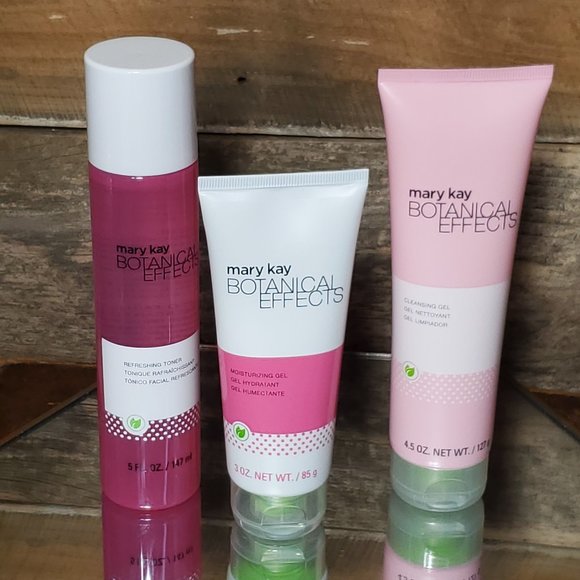LAST ONE!  Botanical Effects® Regimen - Mary Kay - Skincare Set - Picture 3 of 9